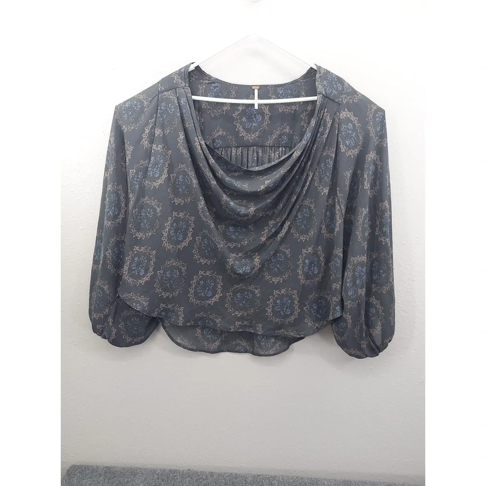 Free People Top Women Medium Gray Cowling Around Medallion Print Blouse Flowy